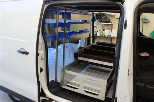 Van3